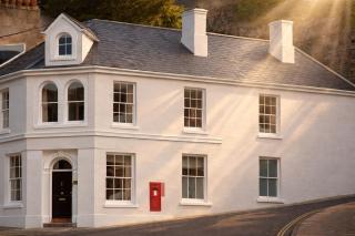 The Old Post Office - Parking Available - 75 meters Estuary - 0