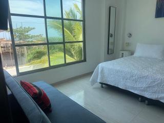 Hostel La Catalina Plus - frente al mar - 5