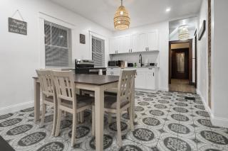 Large 5BR 2BA just minutes from the Falls - 2