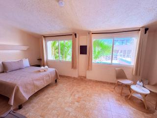 Condohotel Luciana Deluxe Queen Oceanview Suite with Sofabed - 4