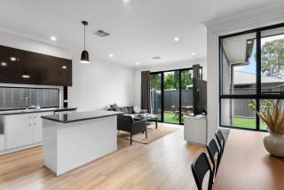 Brahma Lodge Living - Modern and Spacious - 3