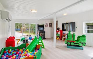 Lovely Home In Oksbøl With Wifi - 3