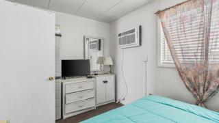 Oceanview Condo Steps from Beach & Boardwalk in North Wildwood - 1