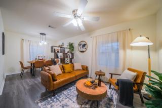 Nordic Nest 2-Bedrooms Near Downtown! - 5