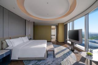 Crowne Plaza Weihai Binhai by IHG - 0