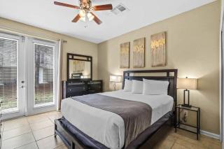 3 BD 3 BA Vista Cay 5076 TC - 1