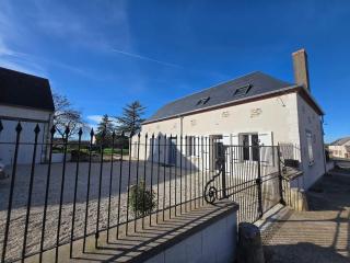 Gîte de charme 14 couchages centre bourg à 10mn de Bourges - 9