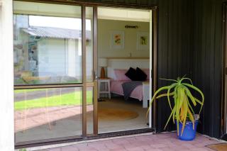 Beachfront Studio Modern, Self-Contained by beautiful Whiritoa Beach - 6