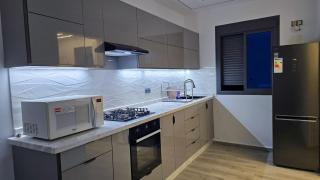 Central Premium Holiday Homes - Marché, Corniche & Océan à pied - 9
