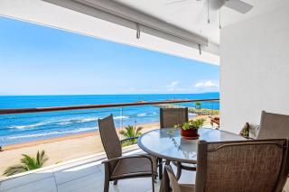 Beachfront 4th-floor condo with views, outdoor pool, balcony, W/D & central AC - 6