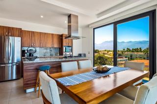 5th-floor condo with partial ocean views, heated pool, sauna, gym, balcony, W/D - 7