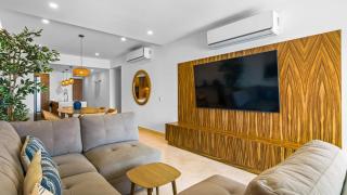 Bright oceanfront condo with balcony, rooftop pool & near Malecon boardwalk - 5