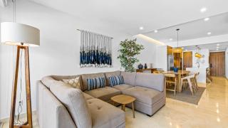 Bright oceanfront condo with balcony, rooftop pool & near Malecon boardwalk - 4