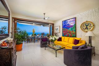 Charming condo featuring ocean views, pool & private terrace - 6
