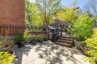 Lenox Garden Fully-Furnished 1BR in Harlem with Outdoor Space - 3