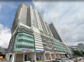 Mount Austin Muji Style 4pax Deluxe Room by Our Stay - 8