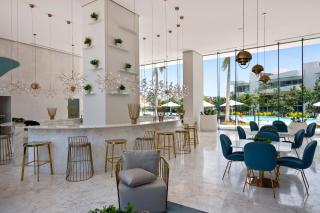 Golf-and-sea condo with panoramic ocean/mountain views, pool - 4