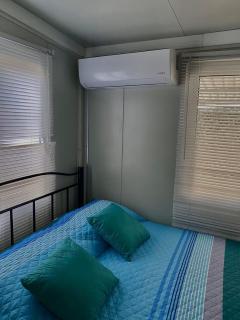 Beautiful Tamarindo Tiny house with AC WIFI - 2
