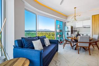 Golf-and-sea condo with panoramic ocean/mountain views, pool - 3