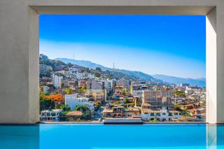 Luxury condo with shared rooftop pool and lounge, private washer/dryer - 6