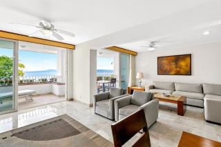 Elegant hillside villa with panoramic views, pool, hot tub & luxe interiors - 6