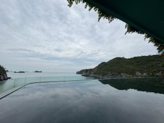 SeaView Apartment with Super-King-bed and Bathtube in Flamingo CatBa Beach Resort - 3