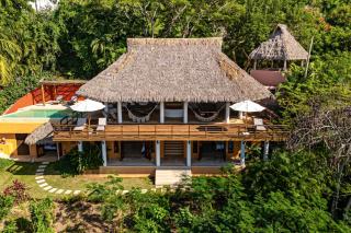 Tranquil Retreat with Pool, Views of the ocean, close to beach - 9