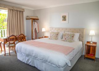 Shambhala Guesthouse - Bridgetown - 8