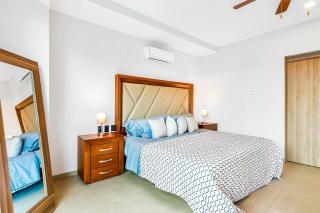 Resort condo with balcony, scenic view, rooftop pool, & well-equipped kitchen - 6