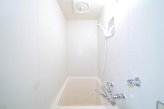 Imperial13-Room203 - 2