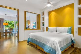 Lovely studio with private outdoor pool, on-site golf, patio, & AC - 1