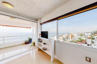 Central Puerto Vallarta condo with pool, ocean views & fast WiFI - walk to beach - 7