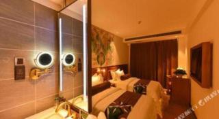 James Joyce Coffetel·Renmin University Metro Station - 3