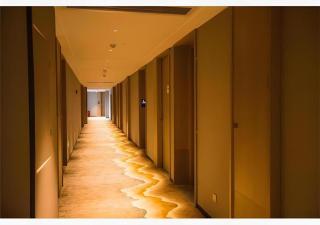 Echeng Hotel Laibing Jinxiu Shuidian Tower - 2