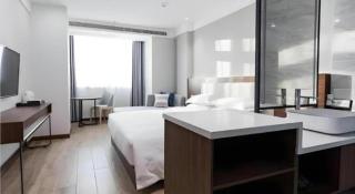 Borrman Hotel East Huai'an Railway Station Zhou 'Enlai Memorial - 5