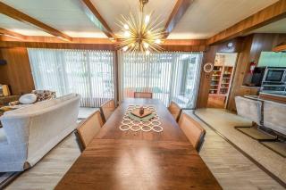 Family Fave! Stylish & Spacious Near USU Eastern! - 7