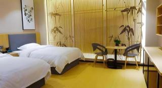 GreenTree Inn Express Fuzhou Minhou County Mindu Custom Park - Minhou - 1