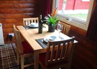 Pucks Glen Lodges - Cosy Lodges in a Woodland Setting - 4