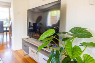 Private, Convenient Family Stay - 1