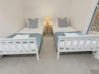 Whale Song House - 2