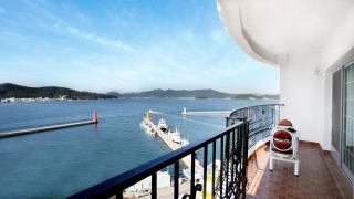 Tongyeong Bay Condo Hotel - Tongyeong - 7