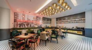 Premier City Comfort Hotel Suizhou Wuyue Plaza - 8