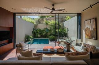 Luxury Beachside Villa w Rooftop Pool, VIP Concierge - Canggu - 7