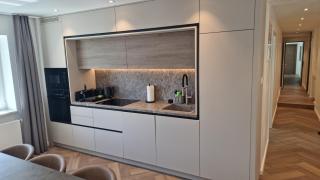 BoardersPalace Luxury Apartment with private Sauna - 4