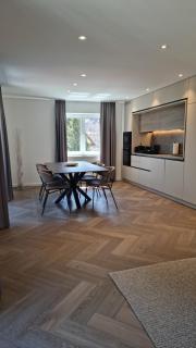 BoardersPalace Luxury Apartment with private Sauna - 3