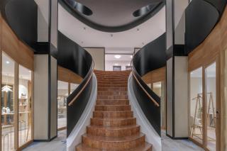 Hilton Geneva Hotel and Conference Centre - 7