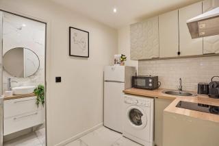 Superb apartment Center of Paris - 3
