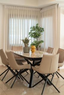 5BR Basement Beach Villa by Berry - 2