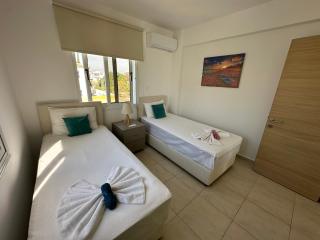 Mediterranean Oasis Villa - Ayia Thekla Beach - 5