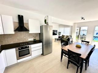 Mediterranean Oasis Villa - Ayia Thekla Beach - 4